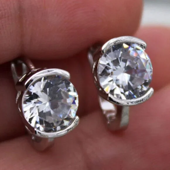 18K White Gold Filled Simple White Diamond Zircon Hoop Earrings Gorgeous Gift - Picture 1 of 8